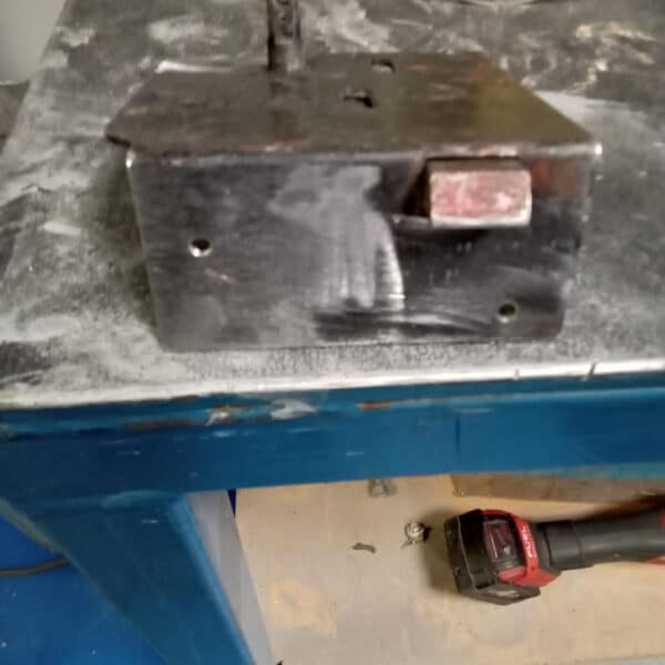 031225 1955 Aston Martin DB2 Drophead Boot Lock and Passenger Door Adjustment 3