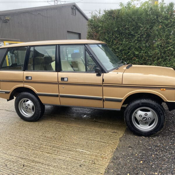 041225 1982 Range Rover Transport 2