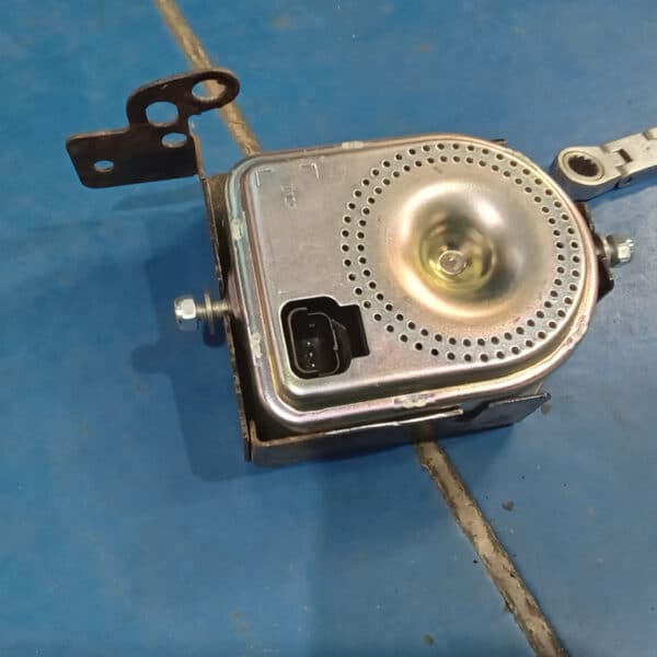 041225 2006 Aston Martin V8 Vantage Service and Repairs 13