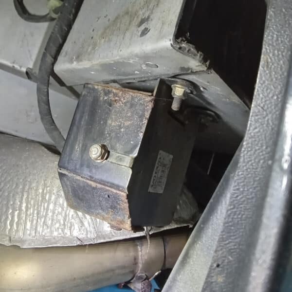 041225 2006 Aston Martin V8 Vantage Service and Repairs 18