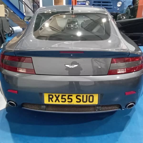 041225 2006 Aston Martin V8 Vantage Service and Repairs 35