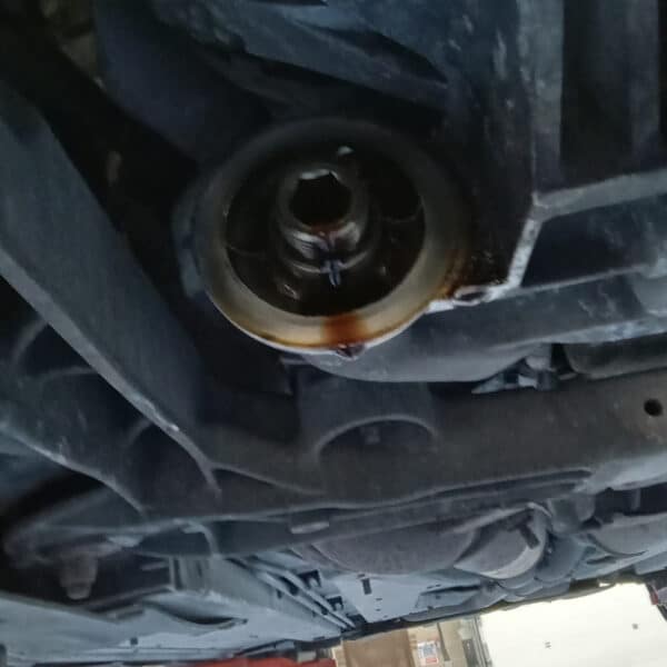 041225 2006 Aston Martin V8 Vantage Service and Repairs 39