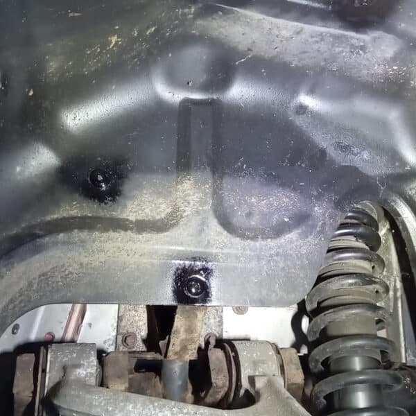 041225 2006 Aston Martin V8 Vantage Service and Repairs 5