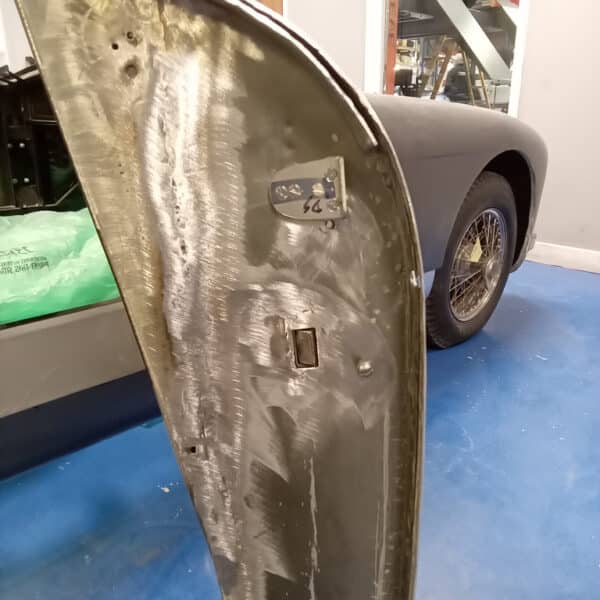 051225 1955 Aston Martin DB24 Drophead Coupe Door Gaps and Adjustments 12