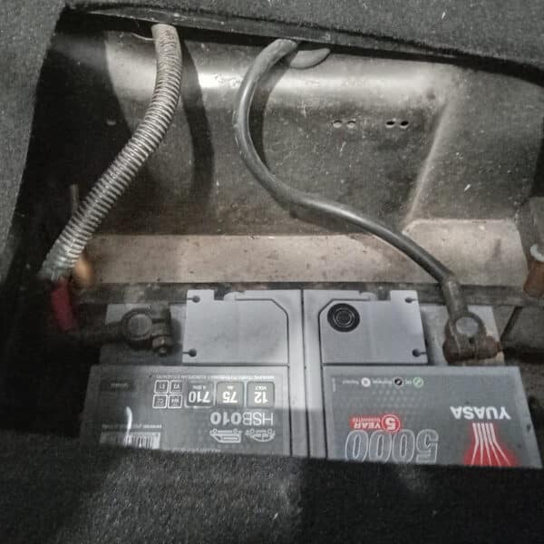 051225 1987 Land Rover Defender V8 Appraisal and Repairs 36