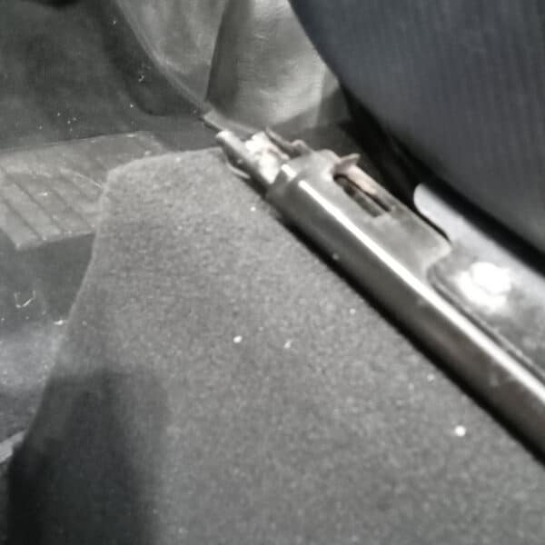 051225 1987 Land Rover Defender V8 Appraisal and Repairs