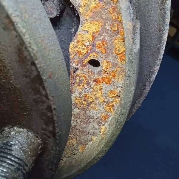 051225 1987 Land Rover Defender V8 Appraisal and Repairs 8