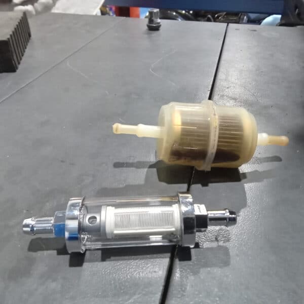 091225 1963 Morris LD Fuel Hoses Fuel Filter Brakes Cleaned and Brakes Adjusted 14