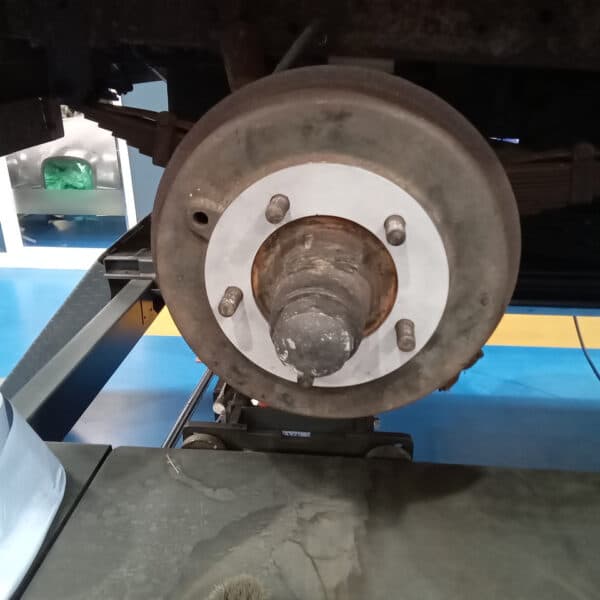 091225 1963 Morris LD Fuel Hoses Fuel Filter Brakes Cleaned and Brakes Adjusted 2