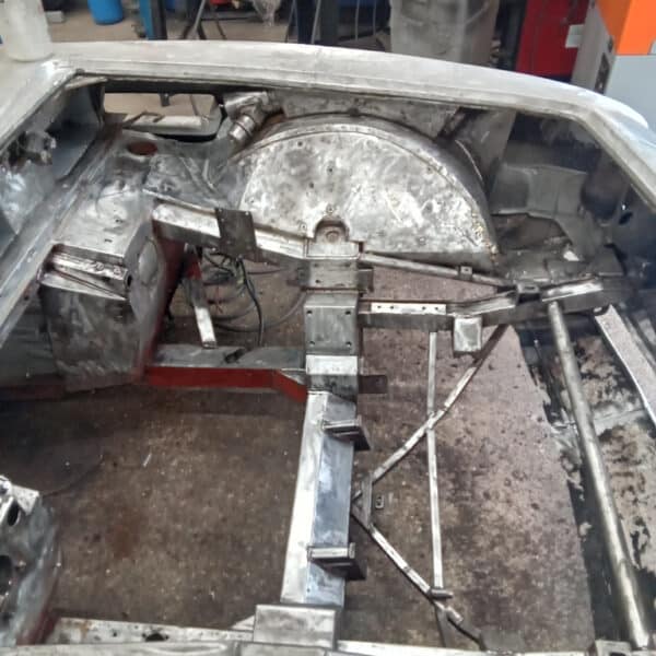 091225 1970 Aston Martin DBS Engine Bay Rust Encapsulator 3