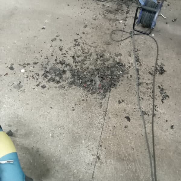 091225 1970 Aston Martin DBS Removing Underguard 2