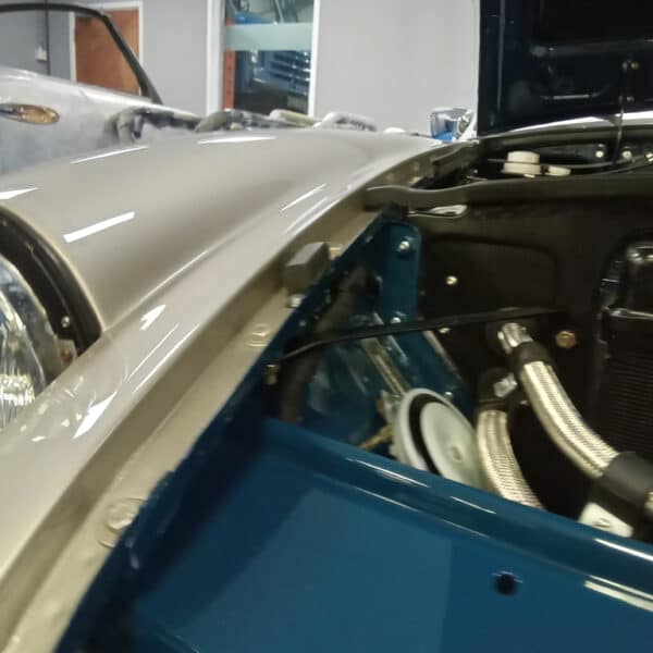 091225 1973 MGB Roadster Strip Down 37