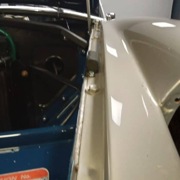 091225 1973 MGB Roadster Strip Down 38