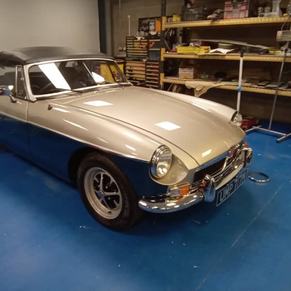 091225 1973 MGB Roadster Strip Down 44