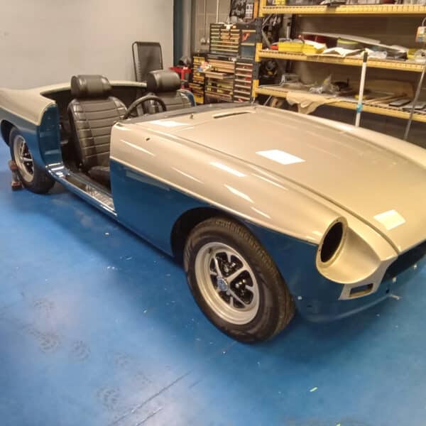 091225 1973 MGB Roadster Strip Down 6
