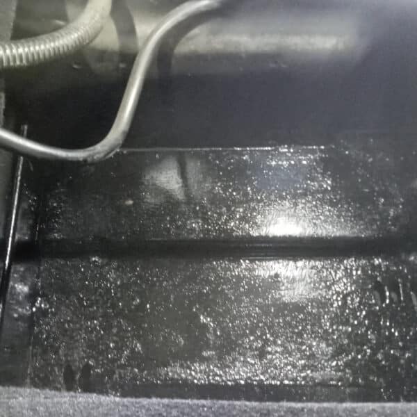 091225 1987 Land Rover Defender 90 V8 Battery 8