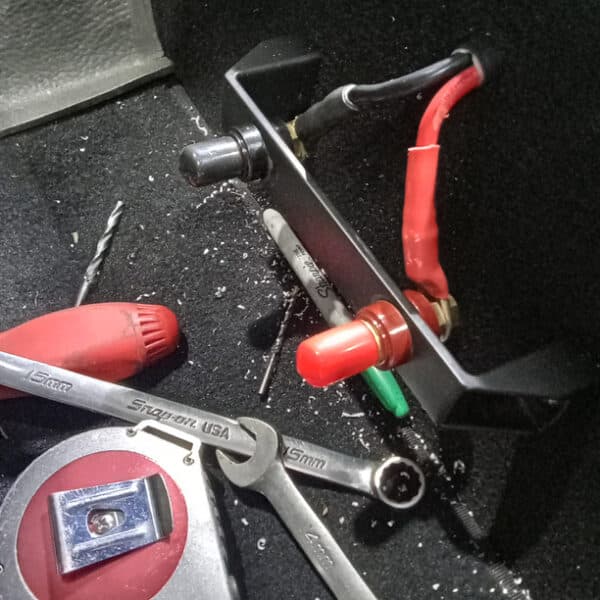 091225 1987 Land Rover Defender 90 V8 Front Brakes and Jump Panel for Interior 9