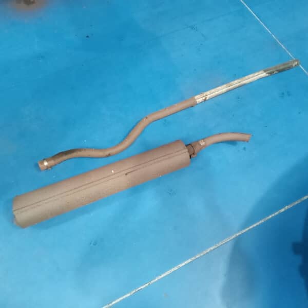 101225 1963 Morris LD Brakes Battery and Carburettor 24