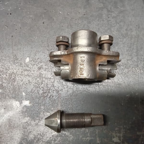 101225 1963 Morris LD Brakes Battery and Carburettor 9