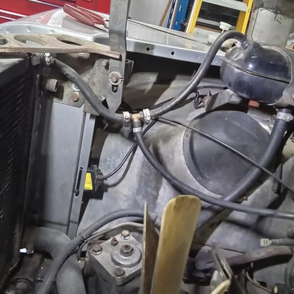 101225 1987 Land Rover Defender 90 Repairs 13