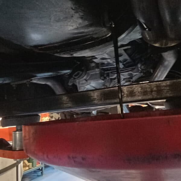 101225 1987 Land Rover Defender 90 Repairs 4