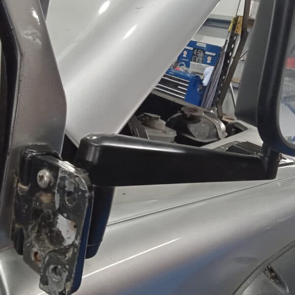 101225 1987 Land Rover Defender Repairs 11