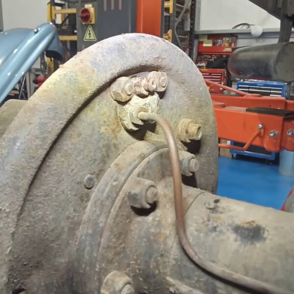 101225 1987 Land Rover Defender Repairs 24