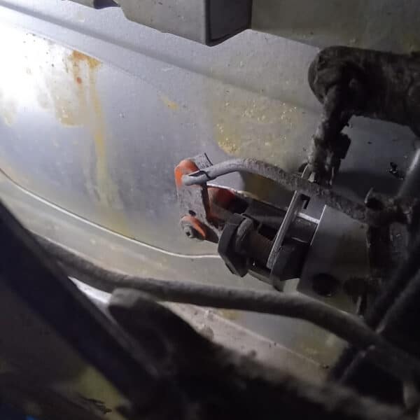 101225 1987 Land Rover Defender Repairs 29