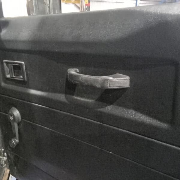 101225 1987 Land Rover Defender Repairs 30