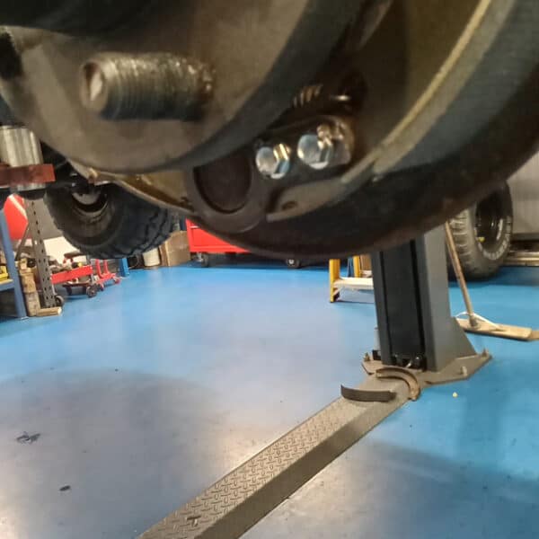 101225 1987 Land Rover Defender Repairs 32