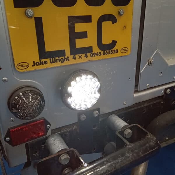 101225 1987 Land Rover Defender Repairs 6