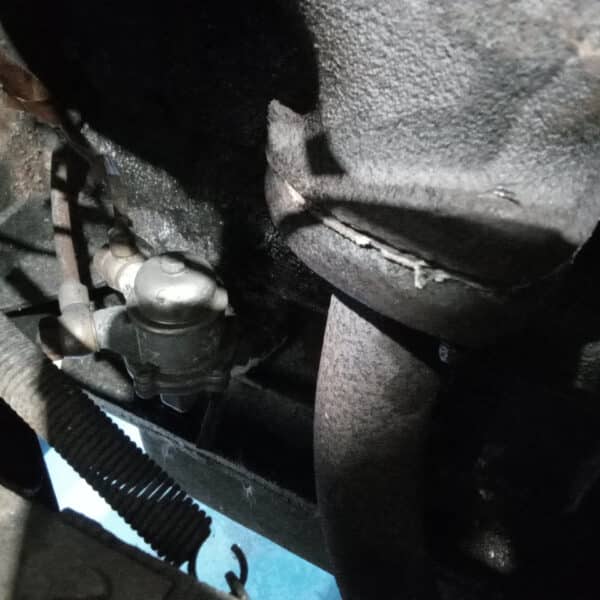 111225 1963 Morris LD Fuel Line Carburettor Ignition System and Exhaust 5