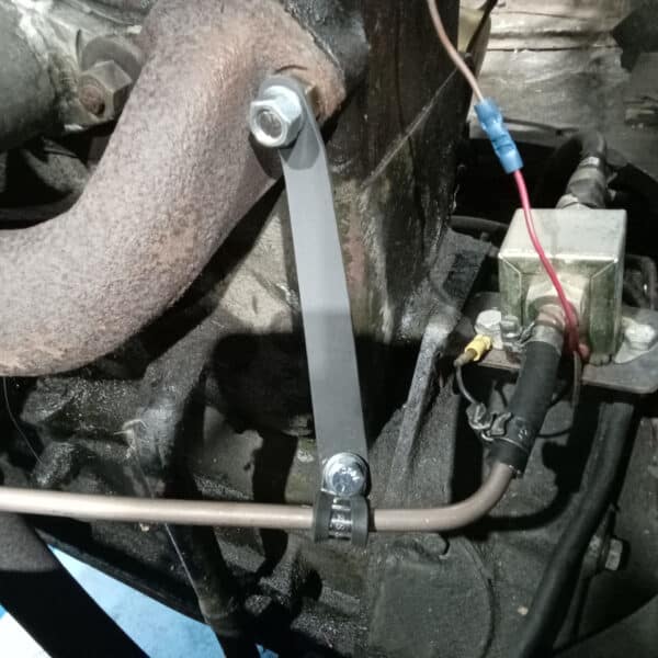 111225 1963 Morris LD Fuel Line Carburettor Ignition System and Exhaust 7