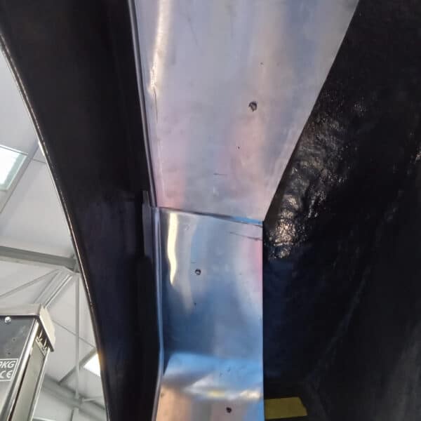 111225 1969 Aston Martin DB6 Volante OS Door and Wheel Arch Covers 12