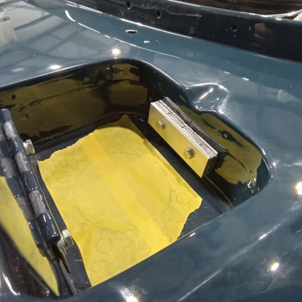 111225 1969 Aston Martin DB6 Volante OS Door and Wheel Arch Covers 2