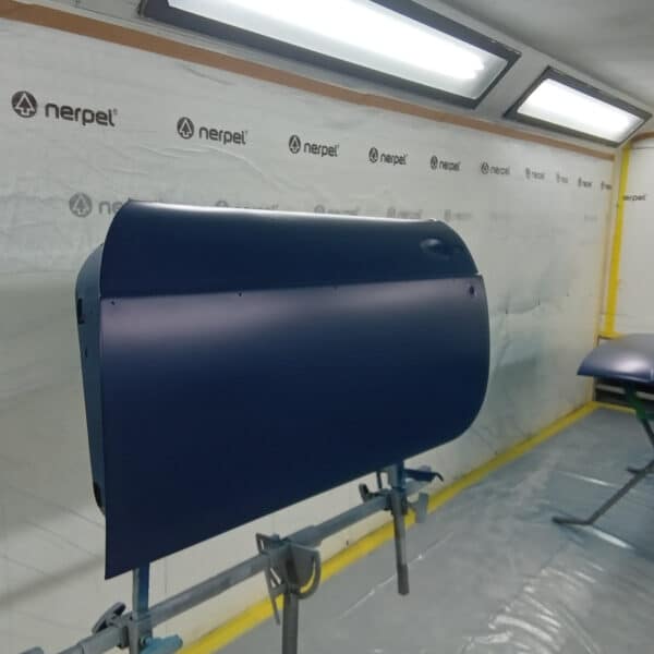 111225 1973 MGB Roadster Repainted 19