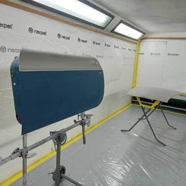 111225 1973 MGB Roadster Repainted 24