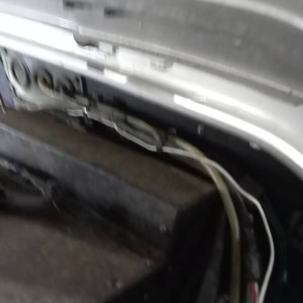 111225 1987 Land Rover Defender V8 Repairs 11