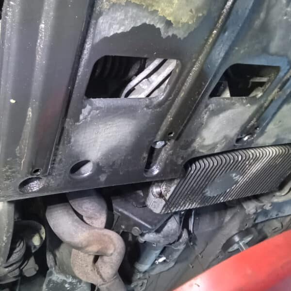 111225 1991 Porsche 944 Oil Change 9