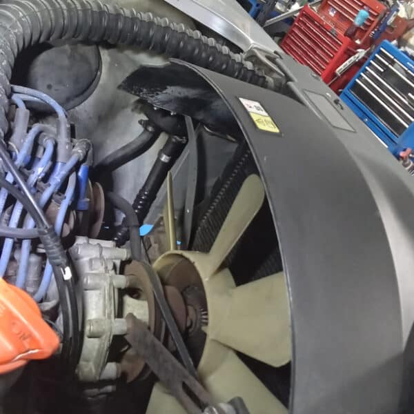 121225 1987 Land Rover Defender 90 Repairs 15