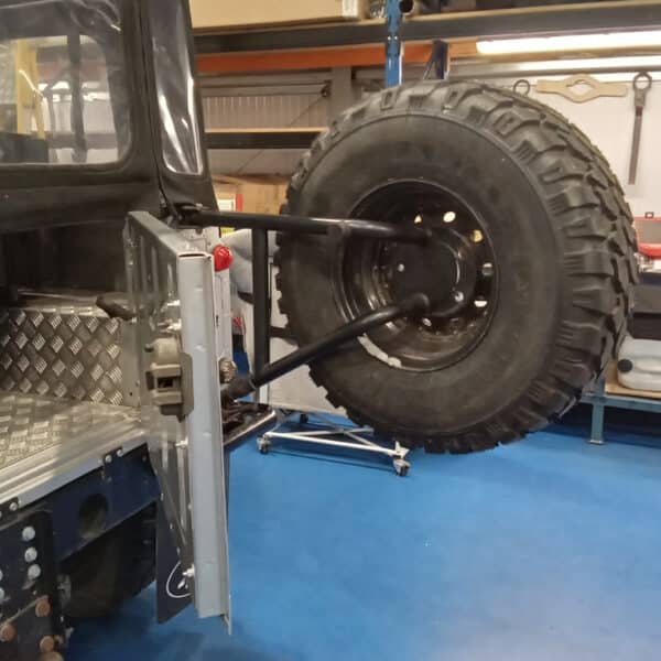 121225 1987 Land Rover Defender 90 Repairs 3