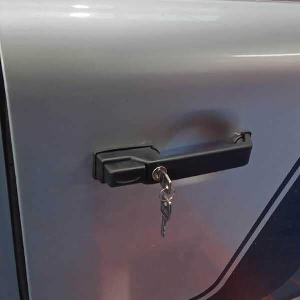 131225 1987 Land Rover Defender 90 Door Handles 14