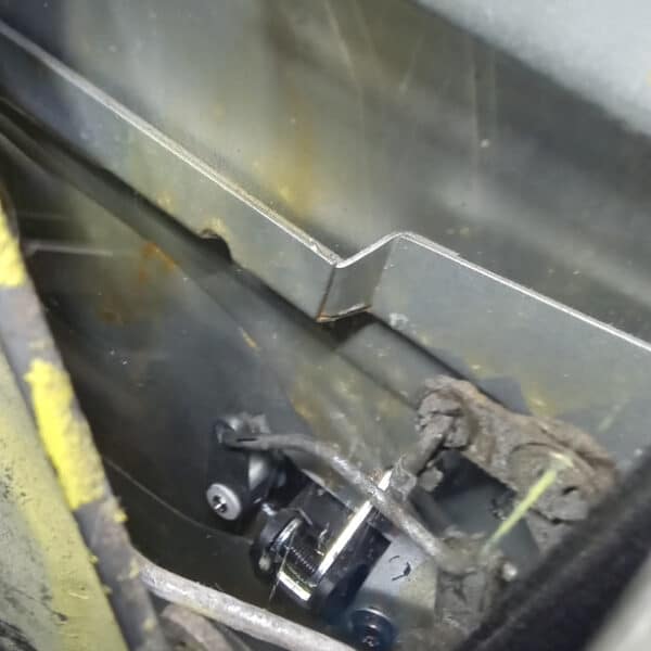 131225 1987 Land Rover Defender 90 Door Handles 6