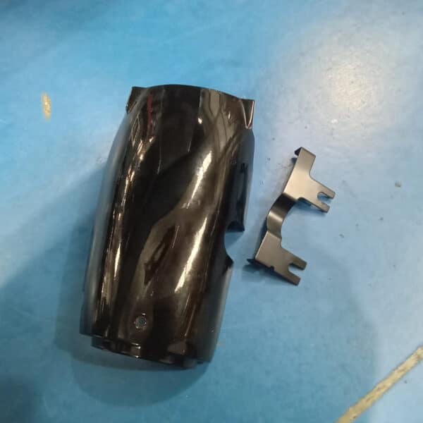 171225 1969 Audi 70L Manifold Battery Tray Steering Column 13