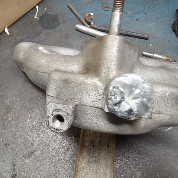 171225 1969 Audi 70L Manifold Battery Tray Steering Column 6