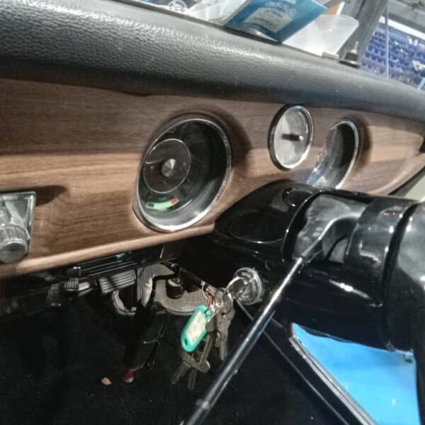 171225 1969 Audi 70L Manifold Battery Tray Steering Column