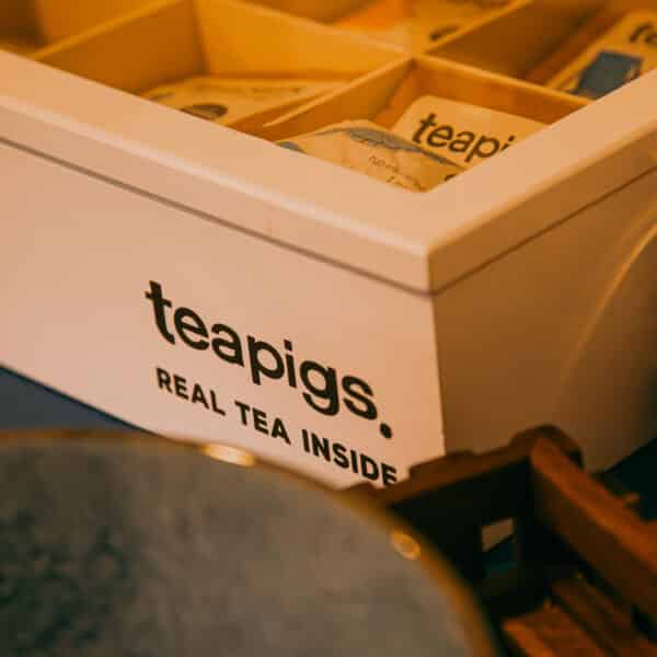 181125 ITFC Hospitality Box 19 10