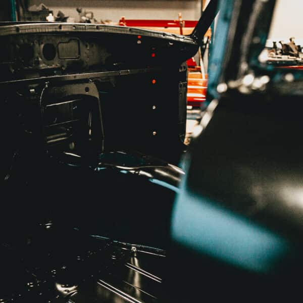 181225 1975 MGB GT V8 Bodyshell Returns 8