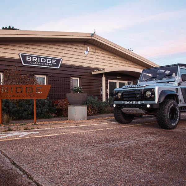 1987 Land Rover Defender V8 Arrival 1 1