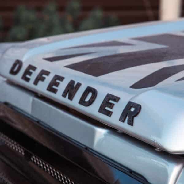 1987 Land Rover Defender V8 Arrival 3